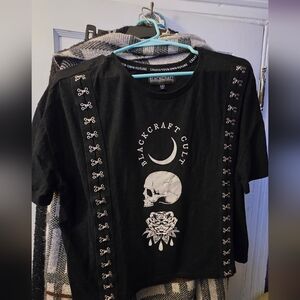 Blackcraft Cult Metal Clasp Designshirt, Medium, black